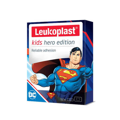Childrens Leukoplast Superman plasters (12 in a box)